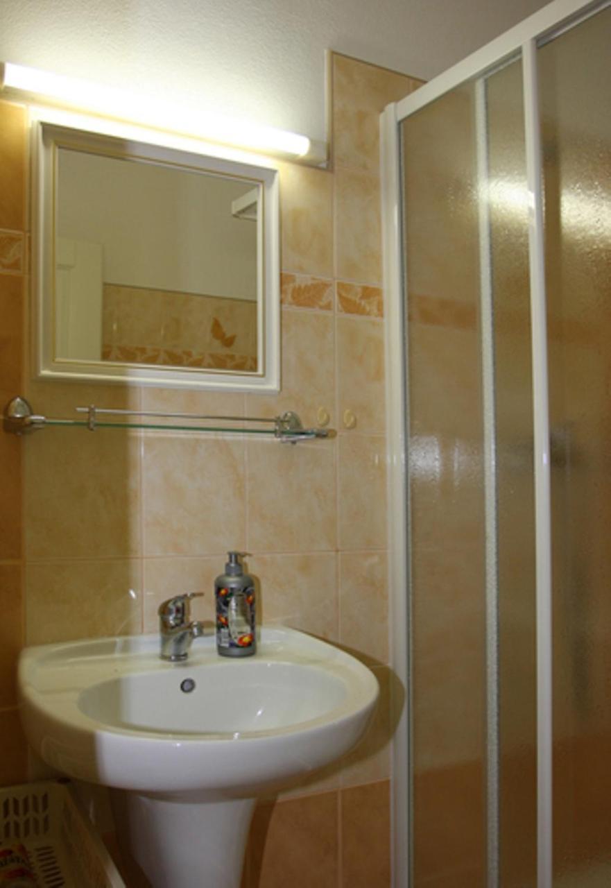 Penzion Kozabar Horni Luby Экстерьер фото